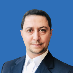 یوسف عزیزی